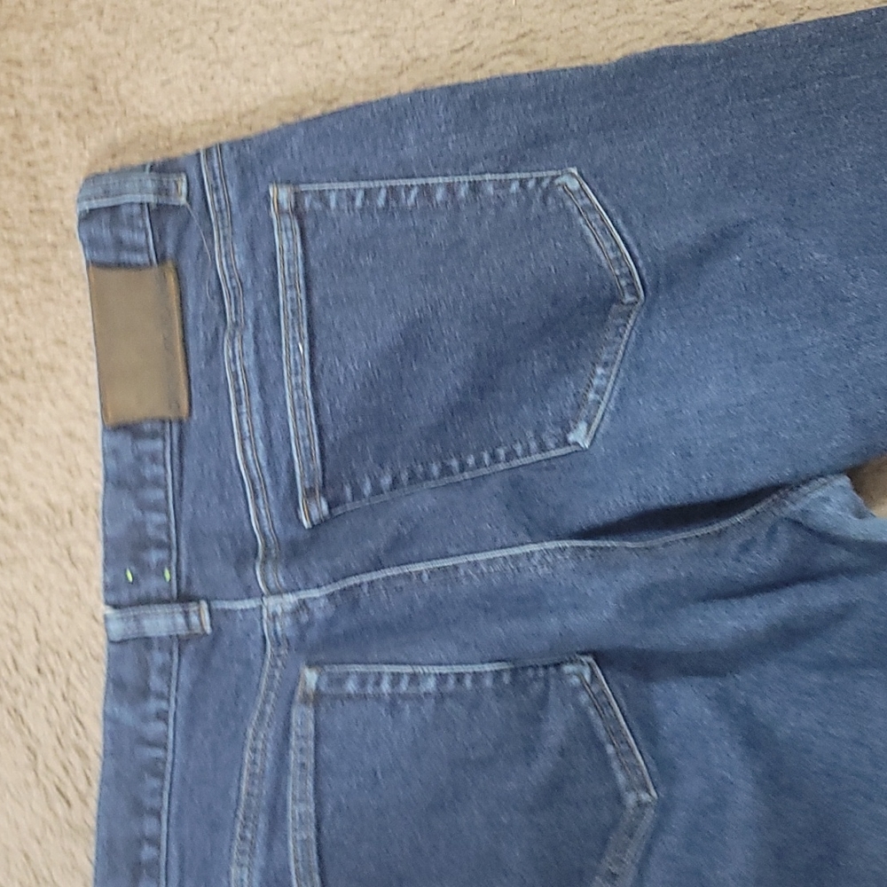 DKNY SOHO Denim Jeans - Picture 13 of 15